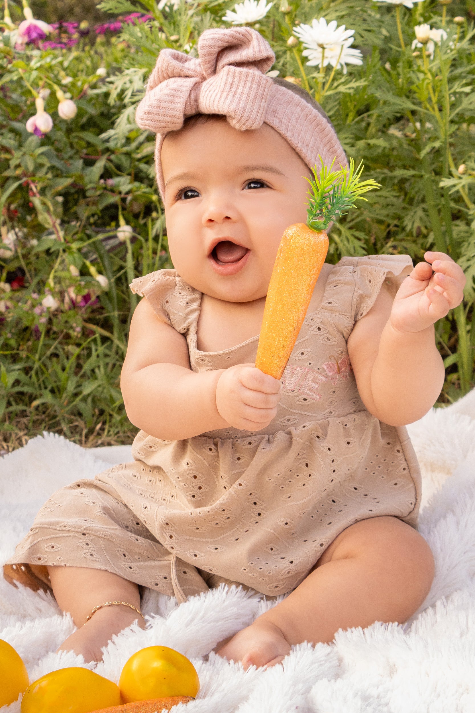 CONJUNTO BEBÉ NIÑA OJALILLO CAFÉ