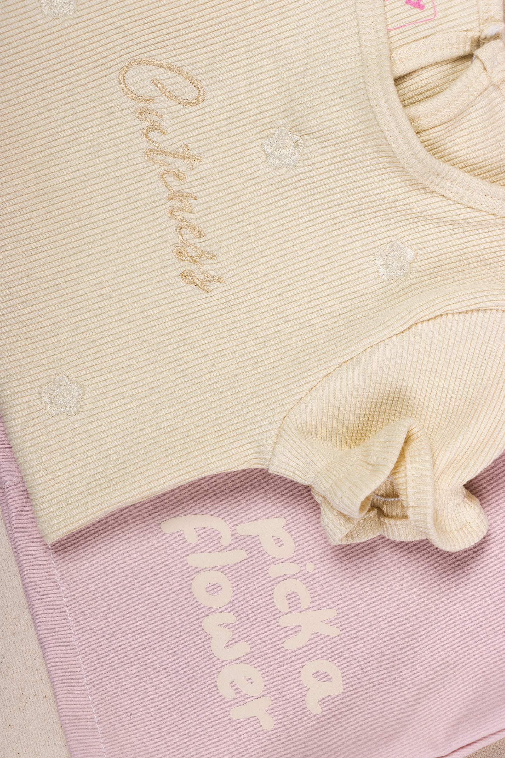 CONJUNTO BEBÉ BEIGE