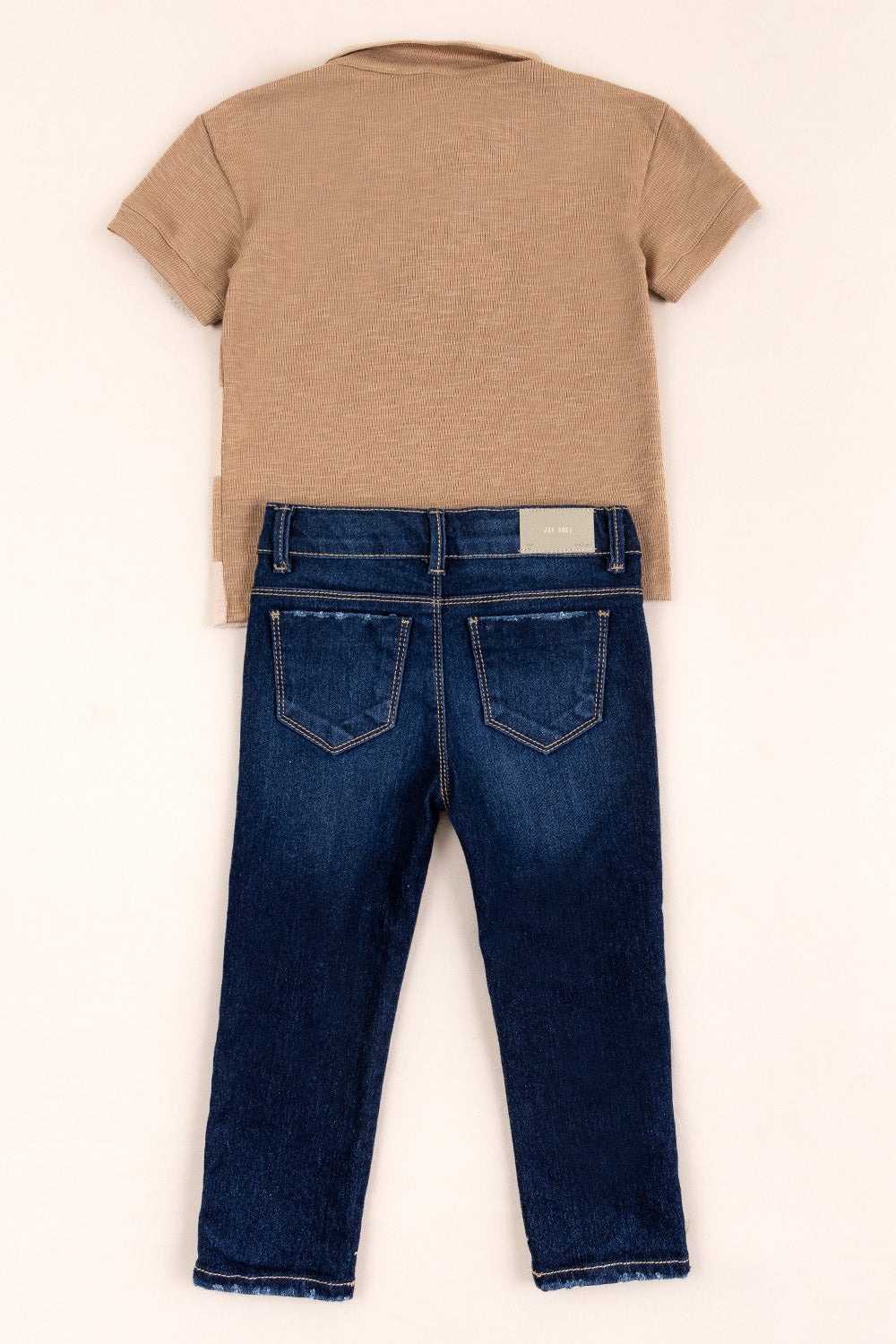 CONJUNTO 2 PRENDAS NIÑO UNLIMITED CAFÉ