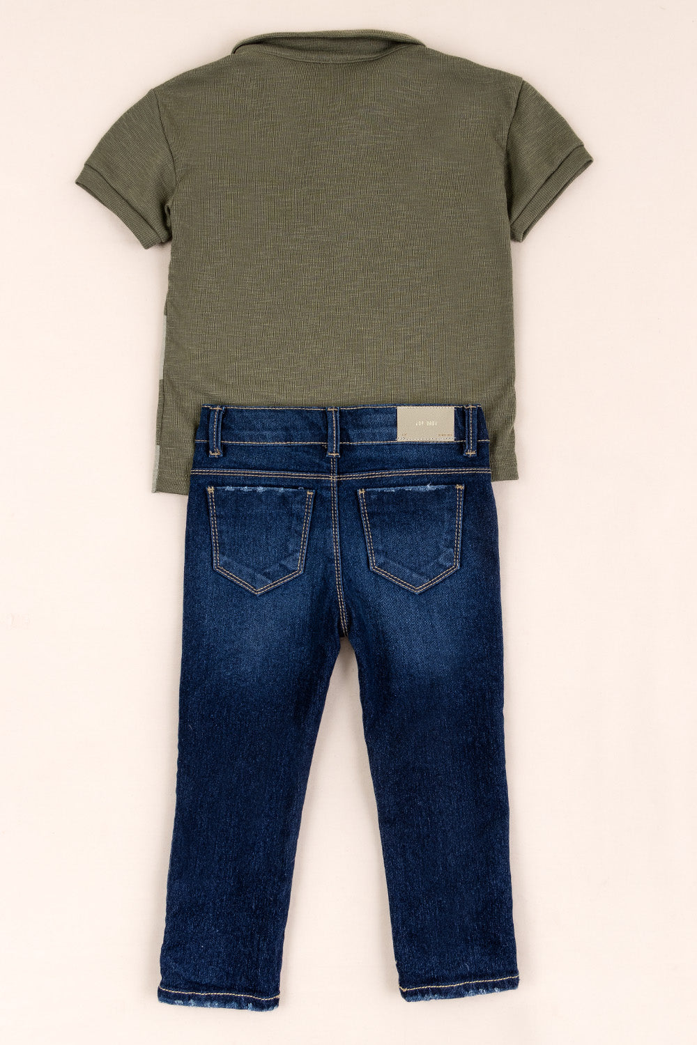 CONJUNTO 2 PRENDAS NIÑO UNLIMITED VERDE