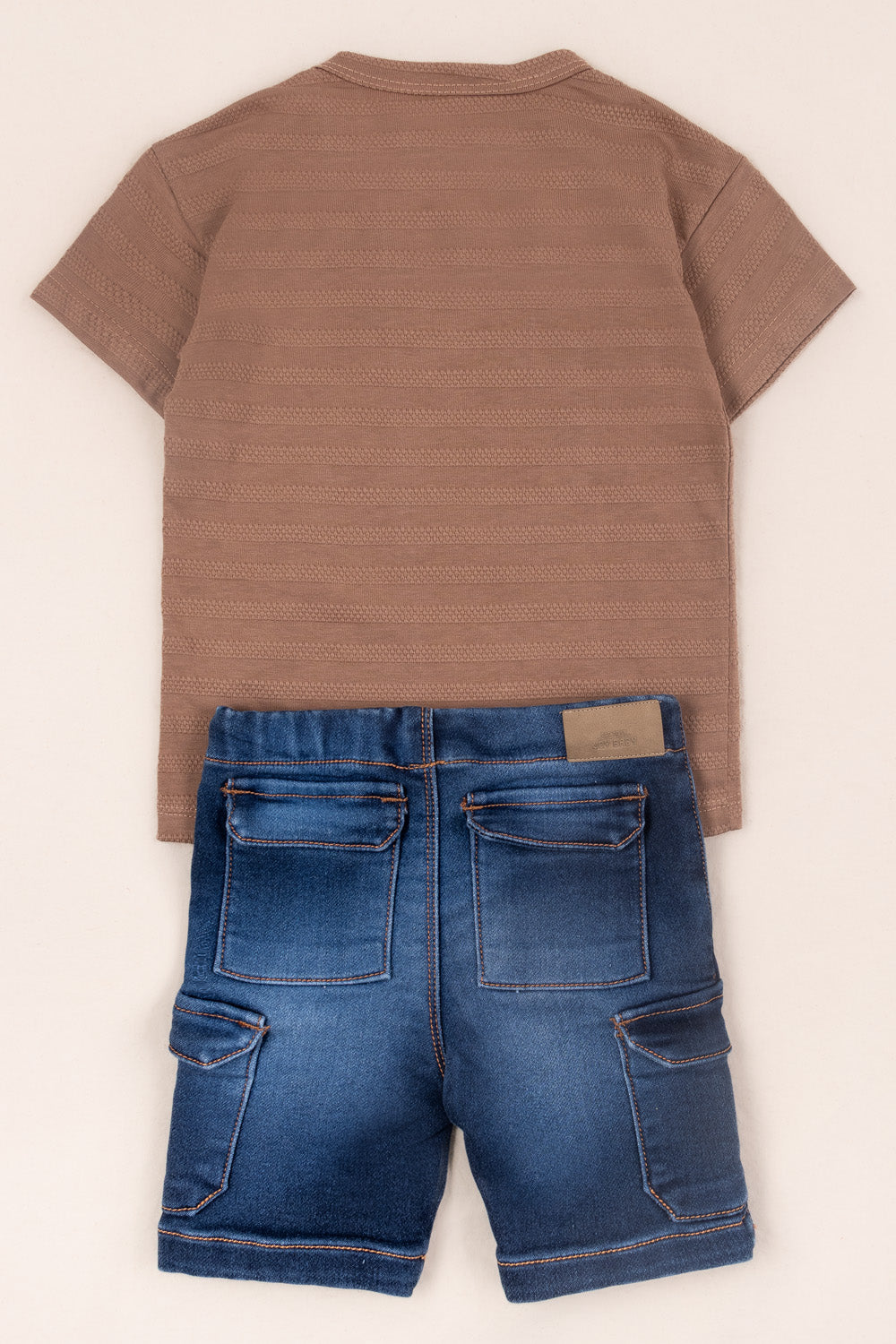 CONJUNTO BERMUDA NIÑO CAR CAFÉ