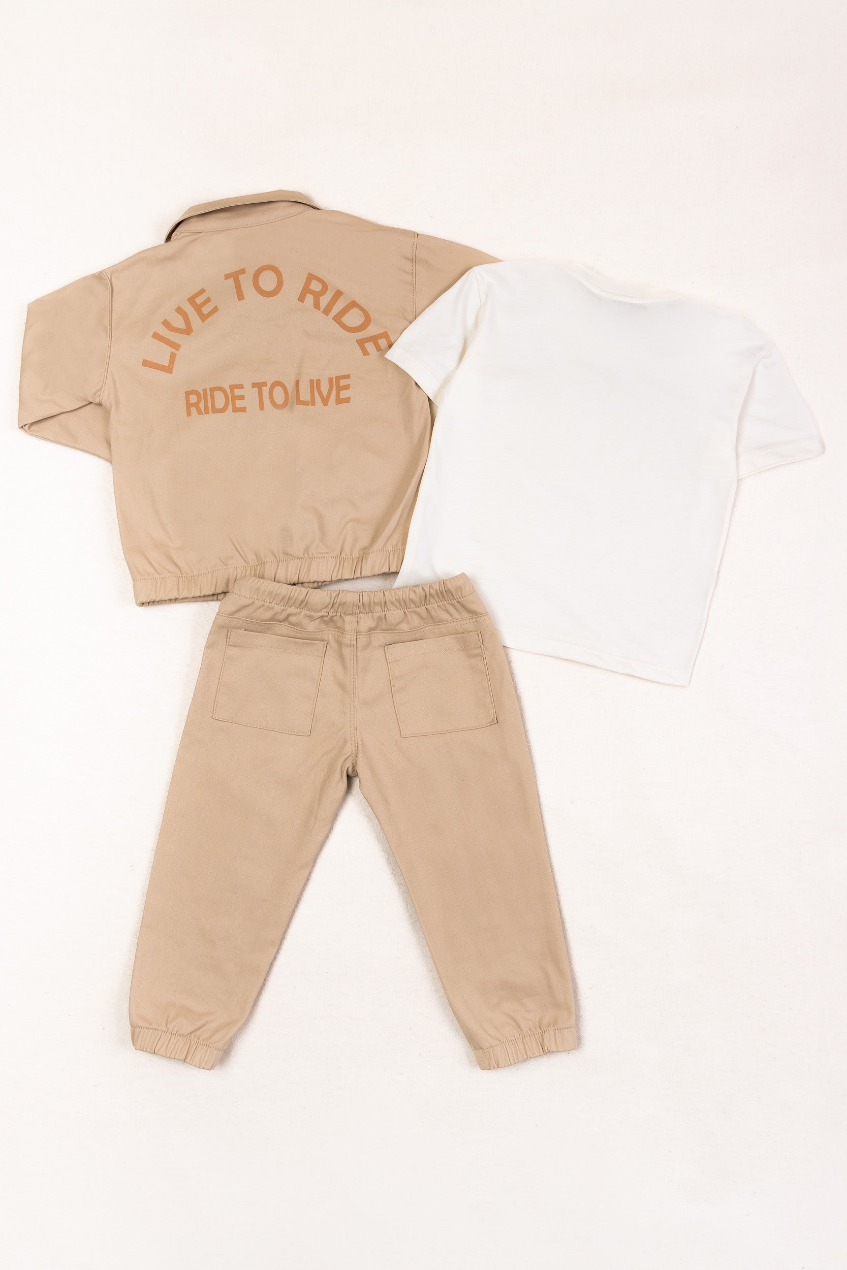 CONJUNTO 3 PRENDAS NIÑO TO BE FRIEND BEIGE