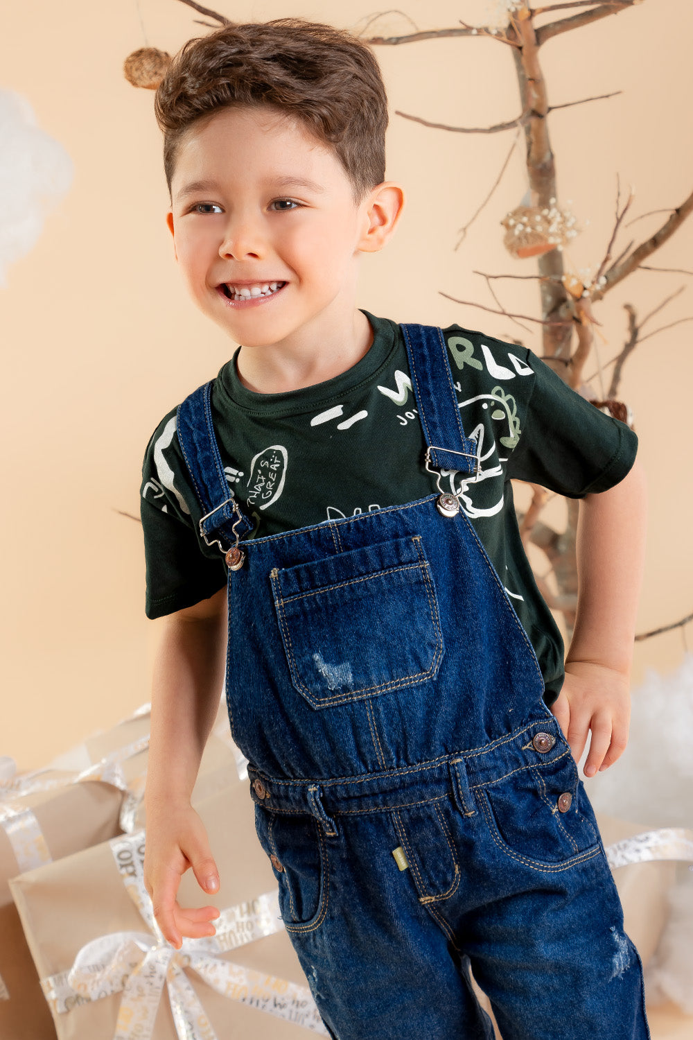 OVEROL DENIM CORTO NIÑO DINO VERDE