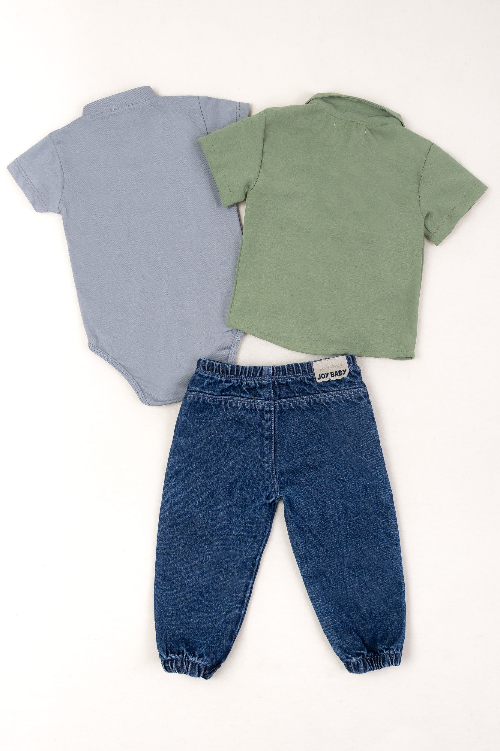CONJUNTO BEBÉ UNDER THE  SUN VERDE