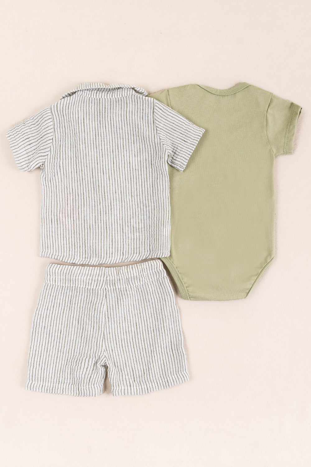 CONJUNTO BEBÉ VERDE
