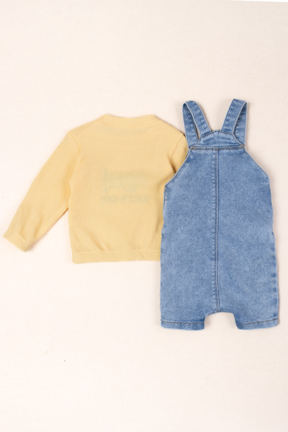 CONJUNTO OVEROL BEBÉ AMARILLO