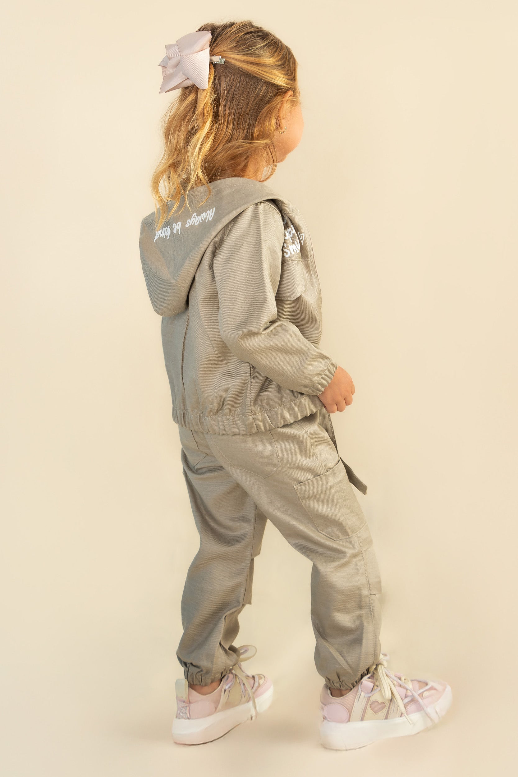 CONJUNTO 3 PRENDAS NIÑA LOVE CAFÉ