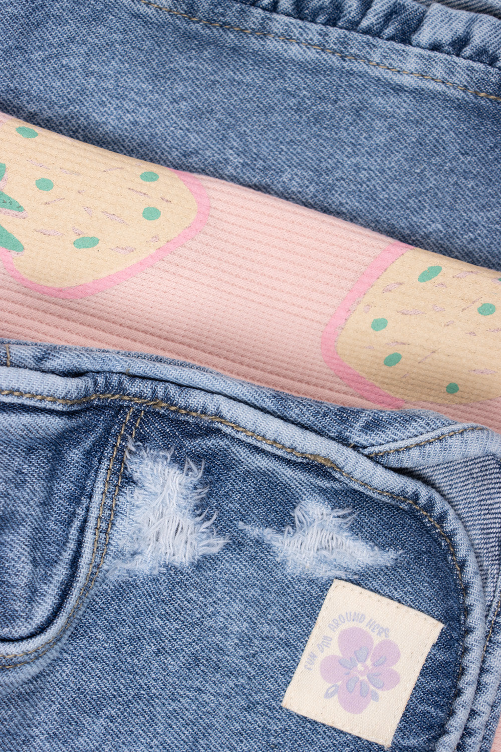 CONJUNTO 3 PRENDAS NIÑA STRAWBERRIES ROSADO
