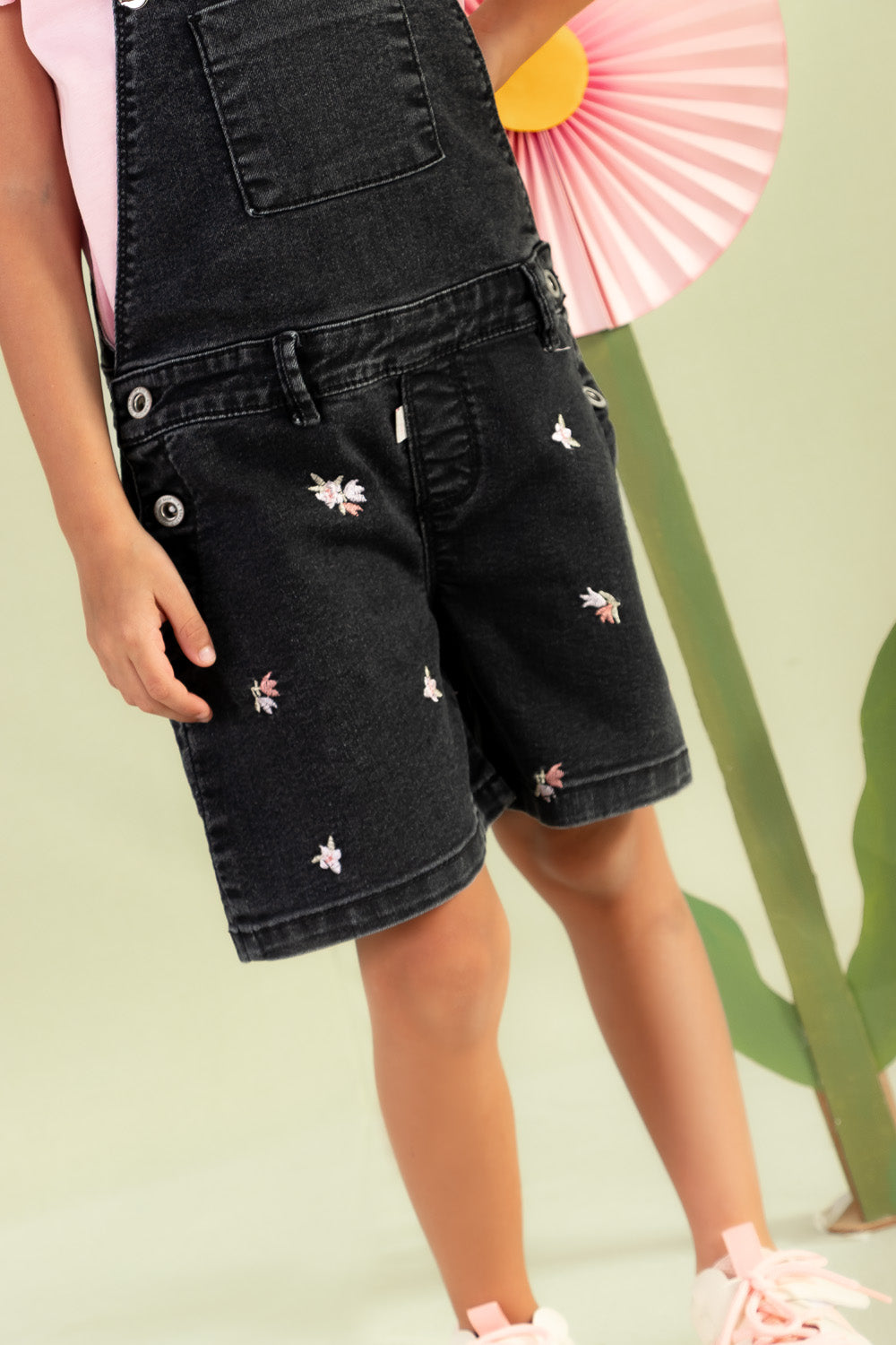 CONJUNTO OVEROL NIÑA GARDEN ROSADO