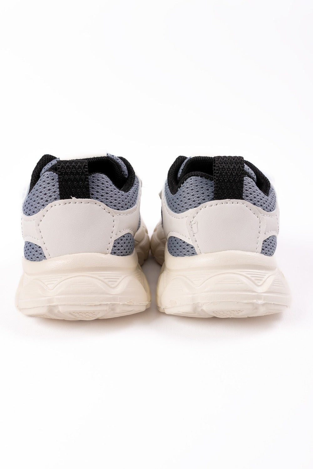 ZAPATOS COMFORTABLE GRIS