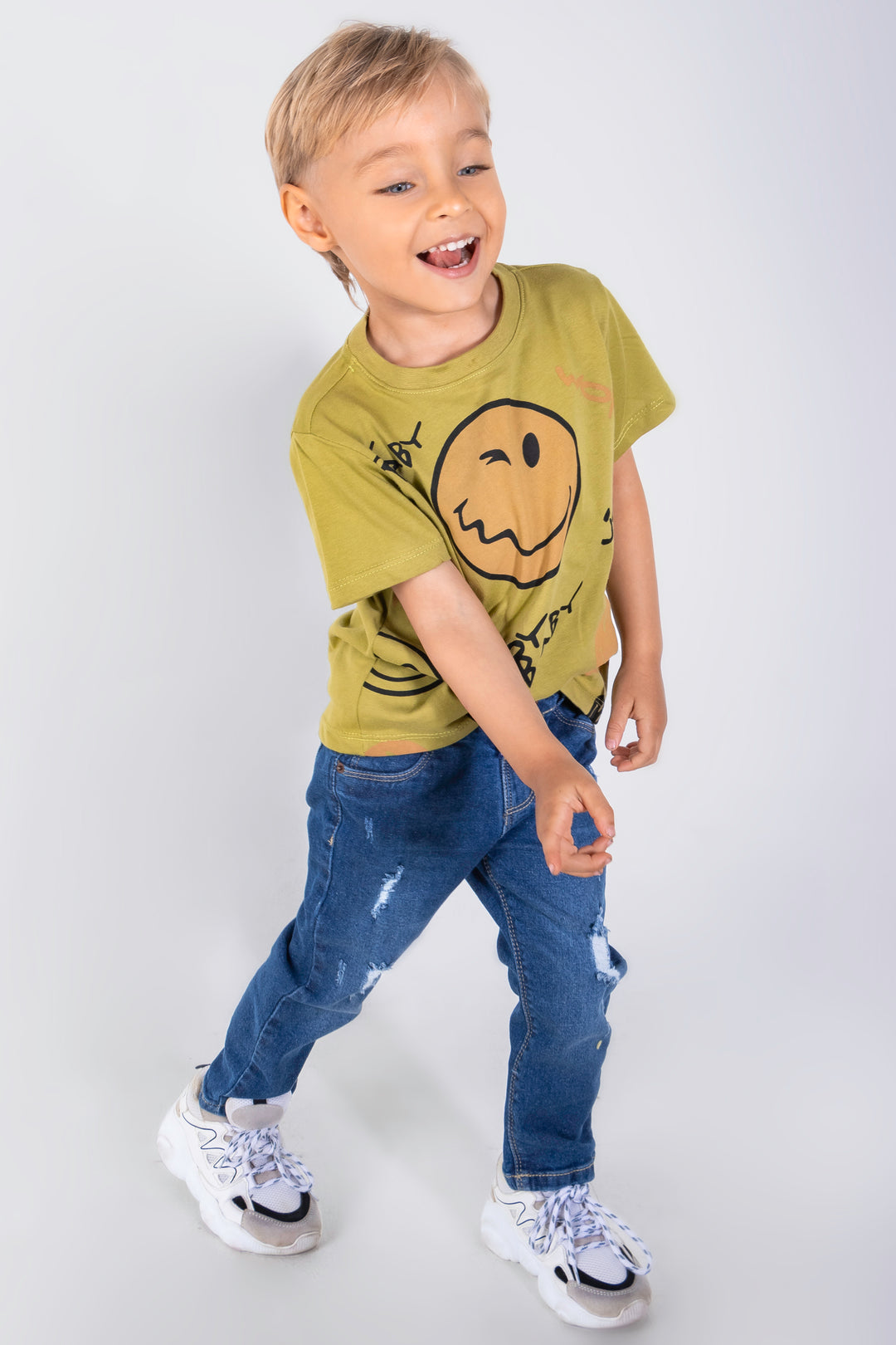 CONJUNTO 2 PRENDAS NIÑO EMOJIS VERDE