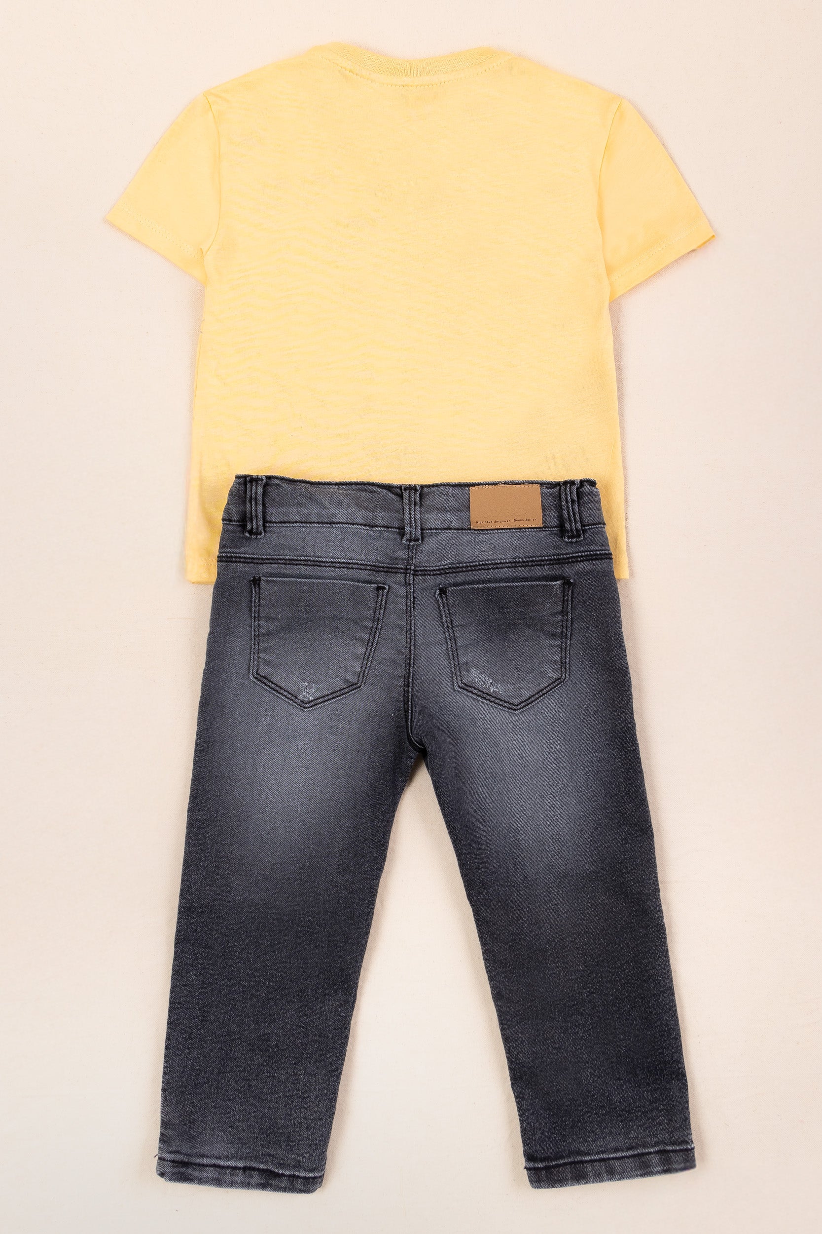 CONJUNTO 2 PRENDAS NIÑO SPACE AMARILLO