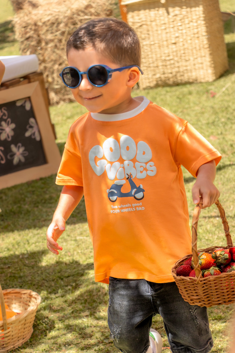 CONJUNTO BERMUDA NIÑO GOOD VIBES NARANJA