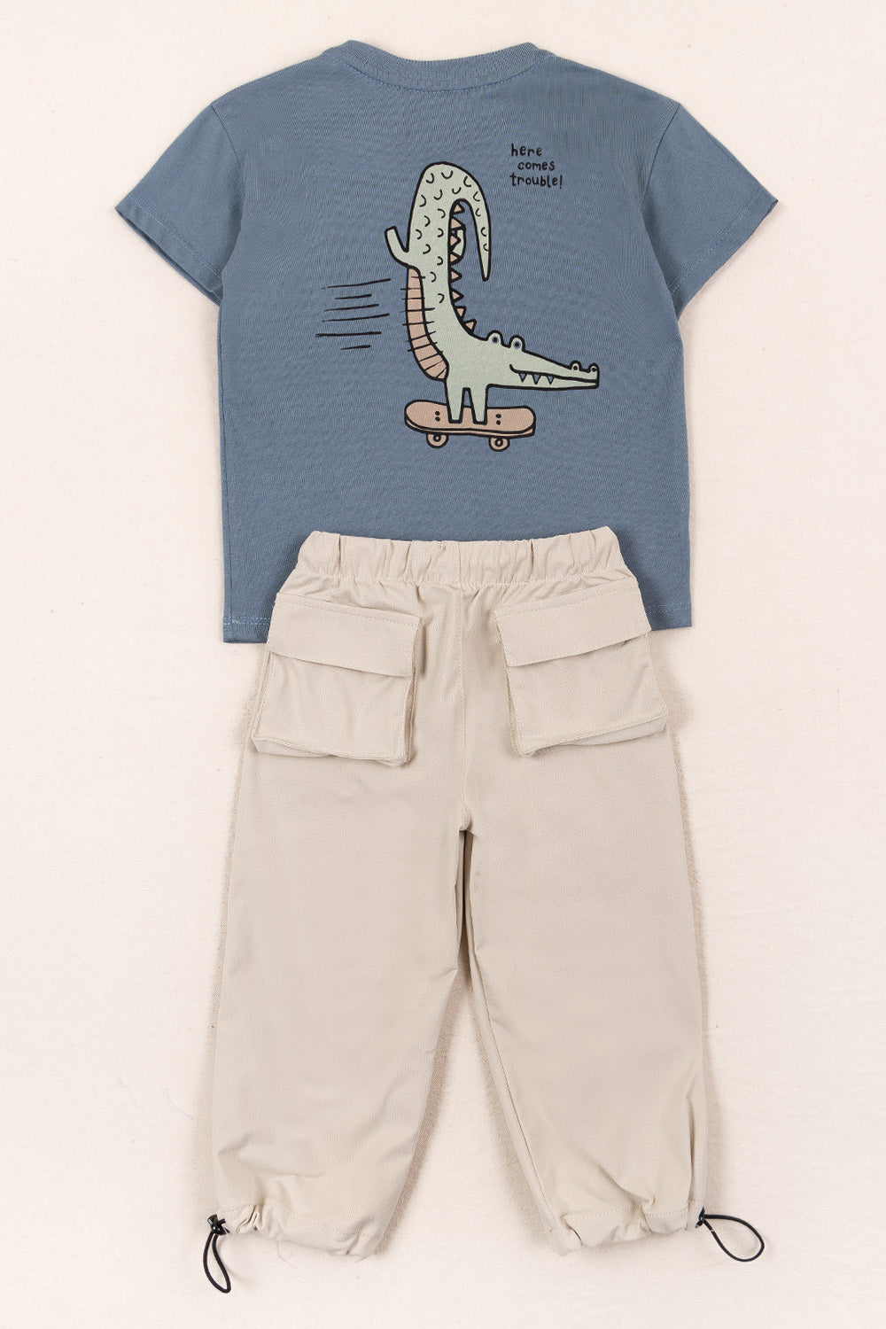 CONJUNTO 2 PRENDAS NIÑO SKATE BEIGE