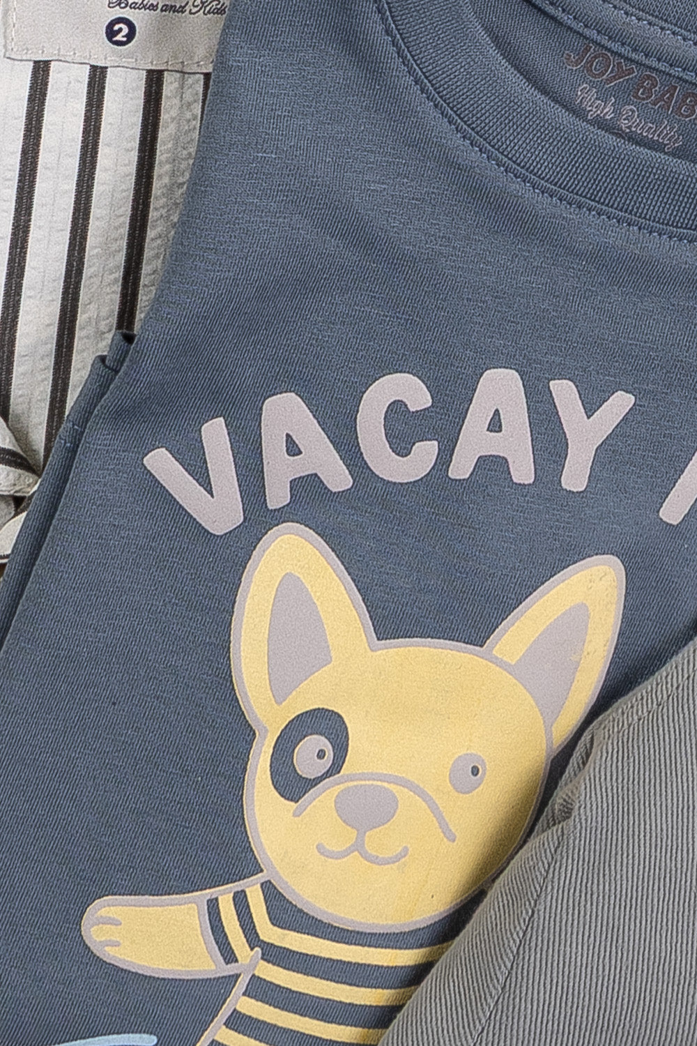 CONJUNTO 3 PRENDAS NIÑO VACAY MOOD GRIS