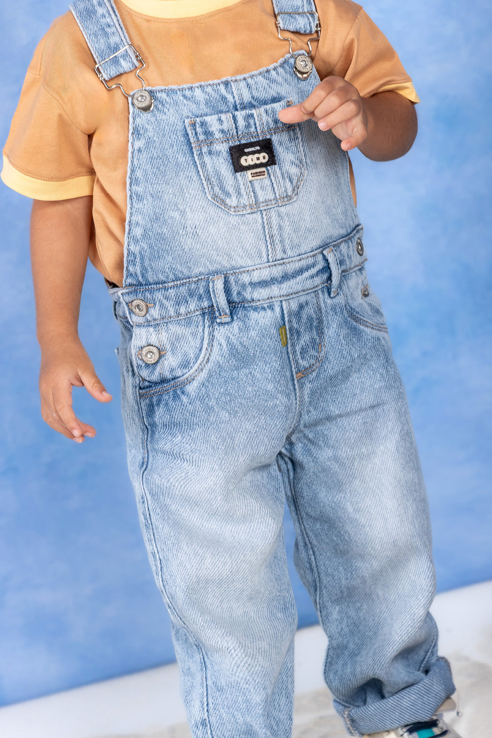 CONJUNTO OVEROL NIÑO WINTER CAFÉ